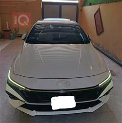 هیوندای ئەلەنترا